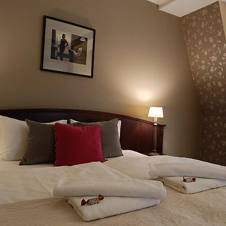 Hotel Stare Miasto Old Town Posen Exterior foto